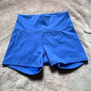 LULULEMON // Wunder Train Contour Fit High Rise Short 4”
